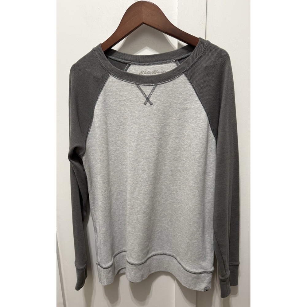 Eddie Bauer Legend Wash Gray Sweatshirt Women's Size Medium Elevated Basic